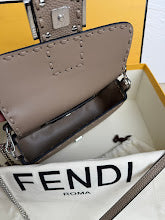 Chic Designer Satchel Bag - Luxury Women's Top Handle Handbag - NM7652