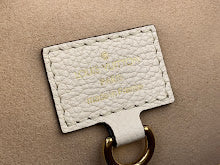 Designer Iconic Shoulder Bag - Luxury Women's Premium Fashion - NM4527