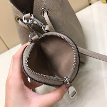 Luxury Structured Shoulder Bag - Women's Premium Designer Fashion - NM4111