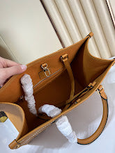 Luxury Signature Top Handle Bag - Elegant Women's Designer Handbag - NM4799