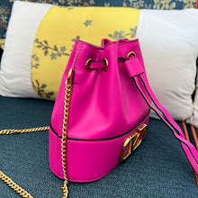 Chic Women's Crossbody Handbag - Luxury Premium Designer Style - NM2802