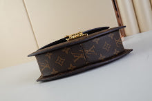 Premium Signature Shoulder Bag - Chic Women's Luxury Designer - NM4549
