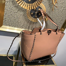 Chic Women's Shoulder Handbag - Luxury Premium Designer Style - NM2851