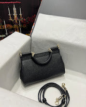 Luxury Designer Shoulder Bag for Women - Premium Fashion Handbag - NM6647