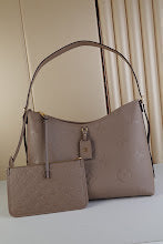Luxury Monogram Shoulder Bag - Women's Elegant Designer Fashion - NM4686