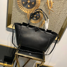 Premium Signature Shoulder Bag - Chic Women's Luxury Designer - NM2849