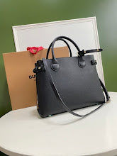 New Designer Iconic Shoulder Bag - Luxury Women's Premium Fashion - NM5766