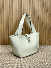 Chic Women's Crossbody Handbag - Luxury Premium Designer Style - NM3666