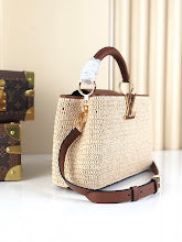 Designer Iconic Shoulder Bag - Luxury Women's Premium Fashion - NM5406