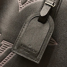Luxury Designer Crossbody Bag for Women - Premium Fashion Handbag - NM5451