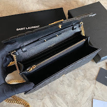 Luxury Iconic Crossbody Bag - Women's Elegant Designer Fashion - NM3647
