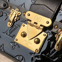 Chic Women's Shoulder Handbag - Luxury Premium Designer Style - NM4214