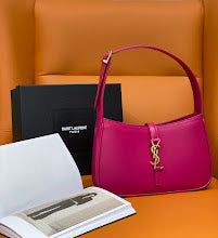 Premium Leather Shoulder Bag - Elegant Women's Designer Handbag - NM3204