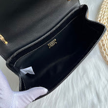 Premium Leather Crossbody Bag - Elegant Women's Designer Handbag - NM7041