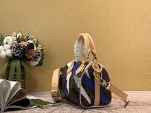 Chic Women's Shoulder Handbag - Luxury Premium Designer Style - NM5048