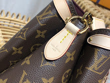 Designer Heritage Crossbody Bag - Premium Luxury Women's Fashion - NM4274