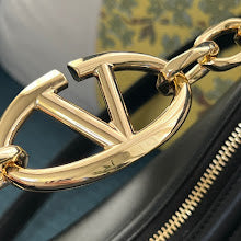 Chic Women's Crossbody Handbag - Luxury Premium Designer Style - NM2896