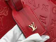 Luxury Structured Shoulder Bag - Women's Premium Designer Fashion - NM4261