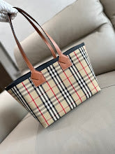New Designer Iconic Top Handle Bag - Luxury Women's Premium Handbag - NM5718
