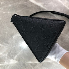 Chic Designer Shoulder Handbag - Premium Luxury Women's Style - NM4193