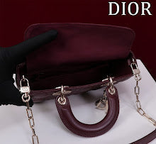 Premium Women's Crossbody Bag - Luxury Designer Fashion Accessory - NM7363
