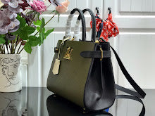 Premium Women's Crossbody Bag - Luxury Designer Fashion Accessory - NM4242