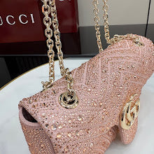 Premium Women's Crossbody Bag - Luxury Designer Fashion Accessory - NM4040