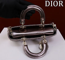 Designer Iconic Top Handle Bag - Luxury Women's Premium Handbag - NM7406