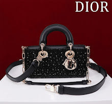 Designer Heritage Crossbody Bag - Premium Luxury Women's Fashion - NM7372