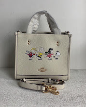 New Designer Iconic Shoulder Bag - Luxury Women's Premium Fashion - NM6589
