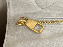 Premium Women's Tote Bag - Luxury Designer Fashion Handbag - NM4568