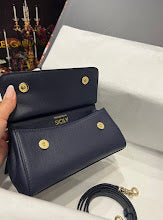 Chic Women's Designer Tote - Luxury Premium Handbag Style - NM7221