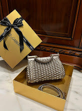 Premium Women's Shoulder Bag - Designer Luxury Fashion Accessory - NM6889