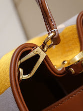 Premium Leather Shoulder Bag - Elegant Women's Designer Handbag - NM5204