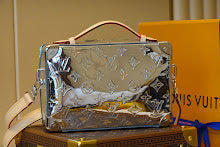 Luxury Designer Crossbody Bag for Women - Premium Fashion Handbag - NM4894