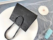 Chic Women's Shoulder Handbag - Luxury Premium Designer Style - NM4141