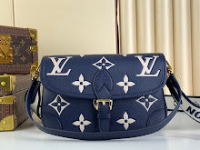 Luxury Designer Shoulder Bag for Women - Premium Fashion Handbag - NM4639