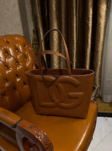 Chic Women's Crossbody Handbag - Luxury Premium Designer Style - NM6676