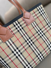 New Designer Iconic Shoulder Bag - Luxury Women's Premium Fashion - NM5897