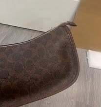 New Premium Leather Crossbody Bag - Elegant Women's Designer Handbag - NM6621