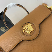 Chic Designer Crossbody Purse - Premium Luxury Women's Style - NM3076