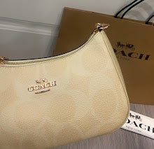 New Premium Women's Crossbody Bag - Luxury Designer Fashion Accessory - NM6325
