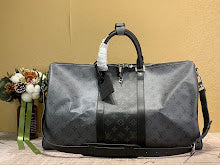 Premium Leather Crossbody Bag - Elegant Women's Designer Handbag - NM5000