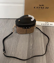 Premium Women's Shoulder Bag - Designer Luxury Fashion Accessory - NM6638