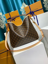 Luxury Large Tote Bag - Women's Premium Designer Fashion Handbag - NM4357