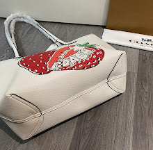 New Premium Women's Shoulder Bag - Designer Luxury Fashion Accessory - NM6568