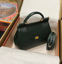 Chic Women's Designer Tote - Luxury Premium Handbag Style - NM7148