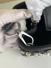 Luxury Signature Top Handle Bag - Elegant Women's Designer Handbag - NM4288