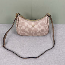 New Luxury Designer Tote Bag for Women - Premium Iconic Monogram Handbag - NM6339