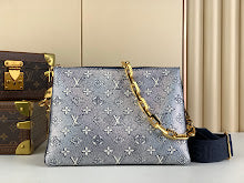 Chic Women's Designer Tote - Luxury Premium Handbag Style - NM5176